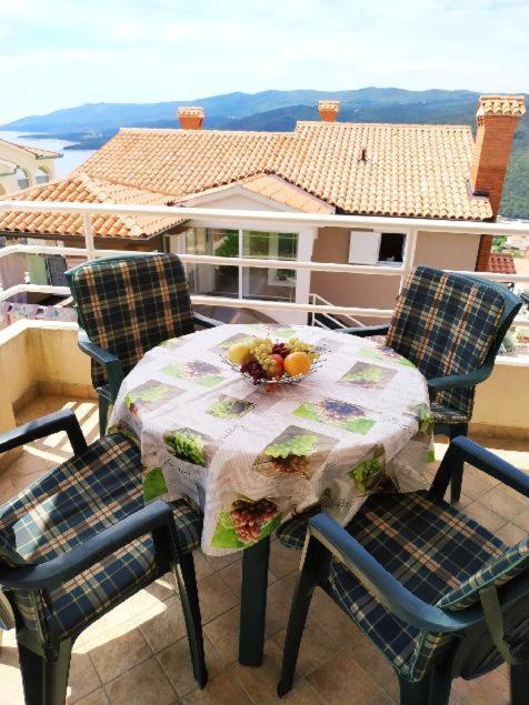 Apartmani Ines Рабац Экстерьер фото